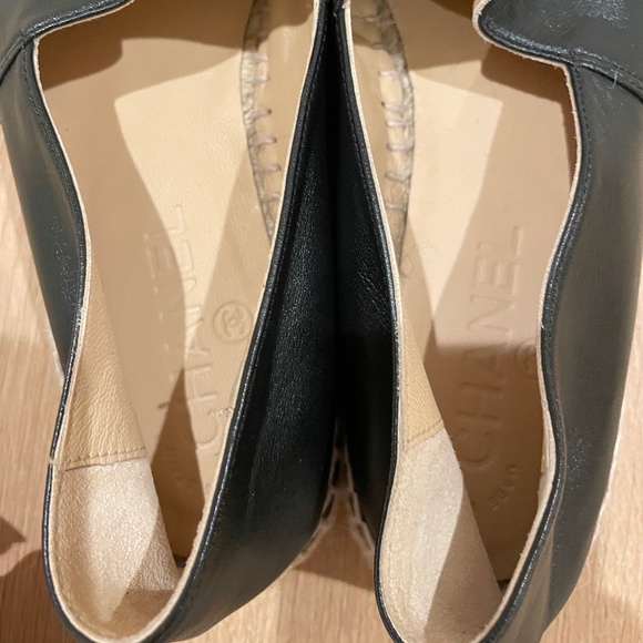 COPY - Chanel Leather Espadrilles - Picture 3 of 7